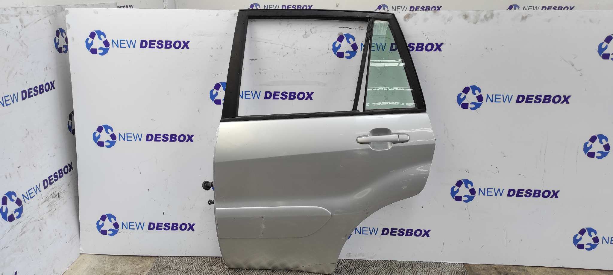 PUERTA TRASERA IZQUIERDA TOYOTA RAV 4 (A2)