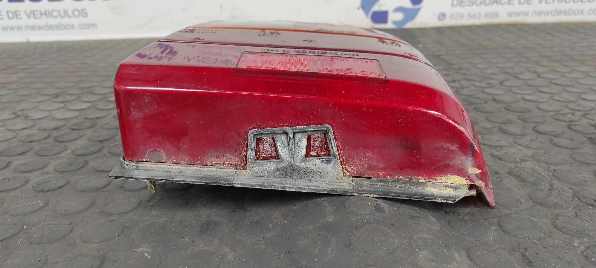 PILOTO TRASERO DERECHO FIAT UNO (146) - vista 5