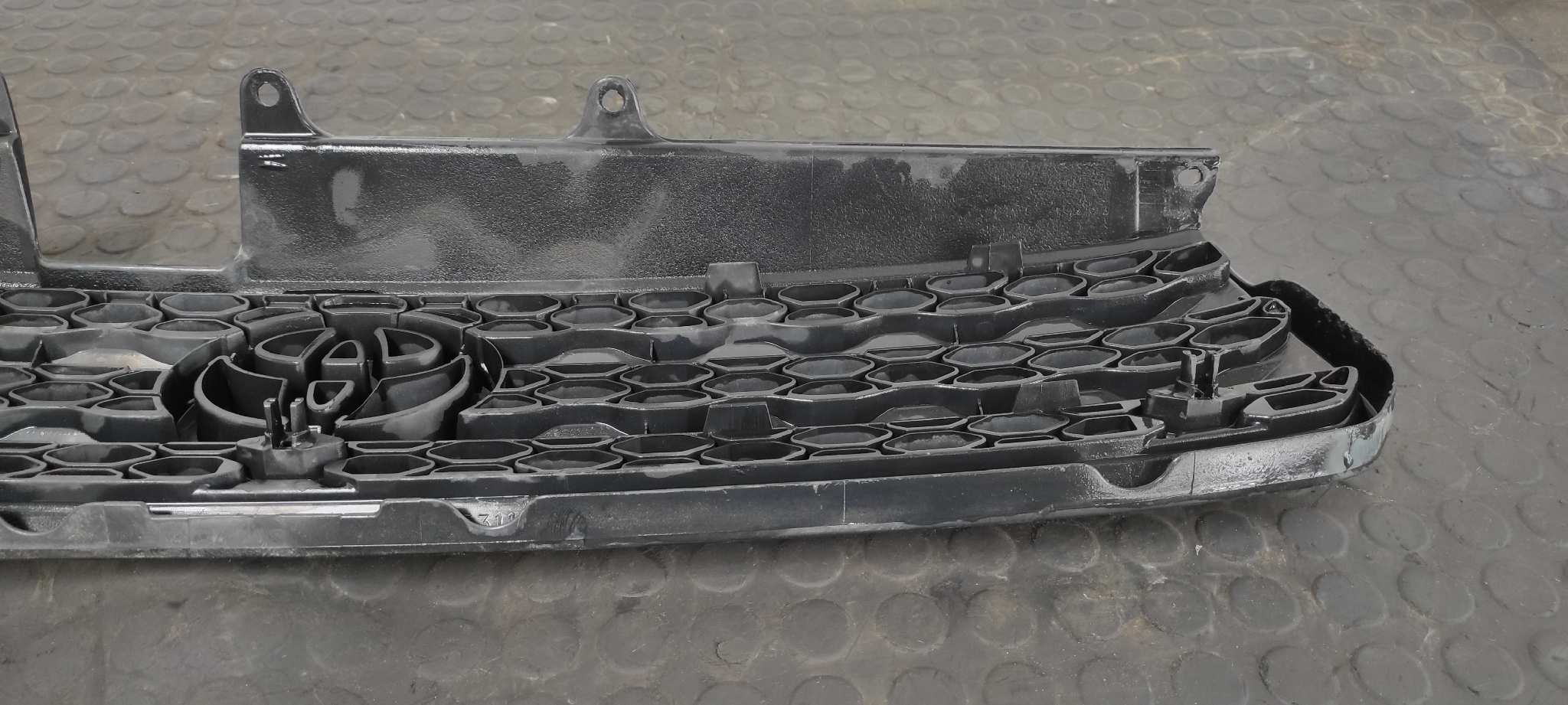 REJILLA DELANTERA TOYOTA RAV 4 (A2) - vista 3