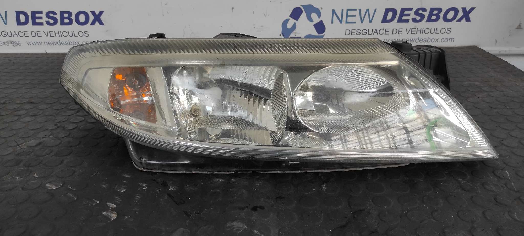 FARO DERECHO RENAULT LAGUNA II (BG0)