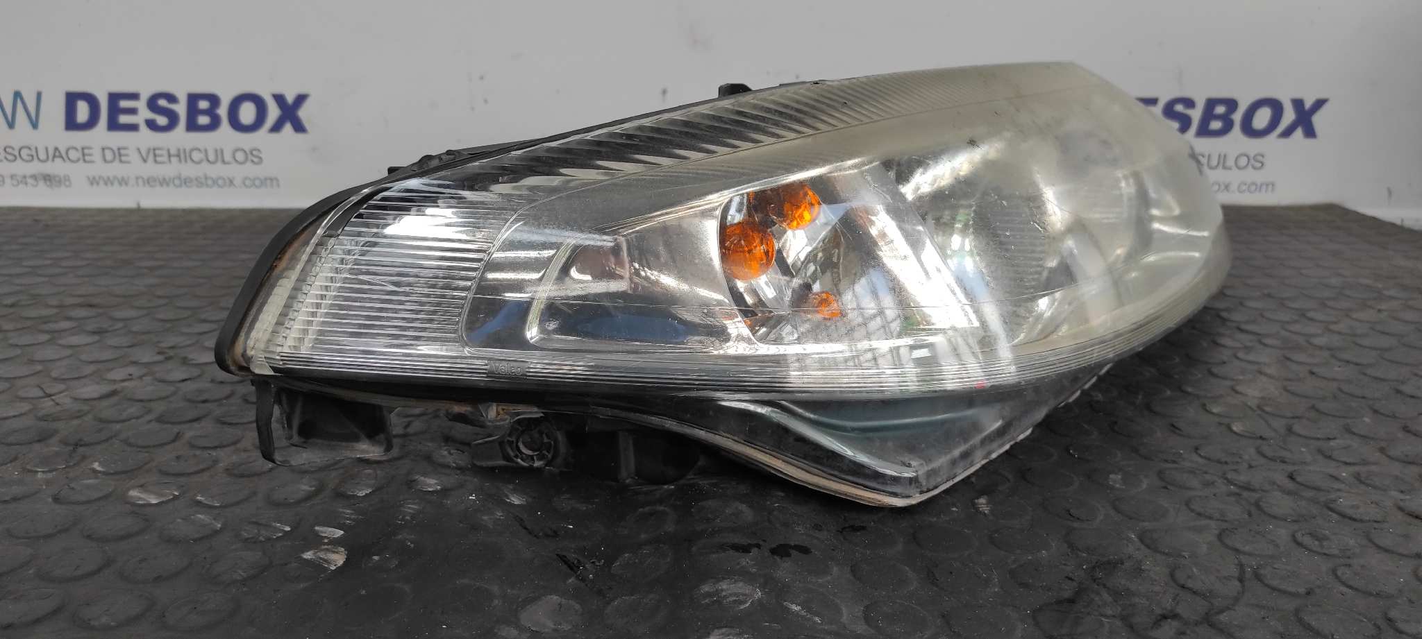 FARO DERECHO RENAULT LAGUNA II (BG0) - vista 9
