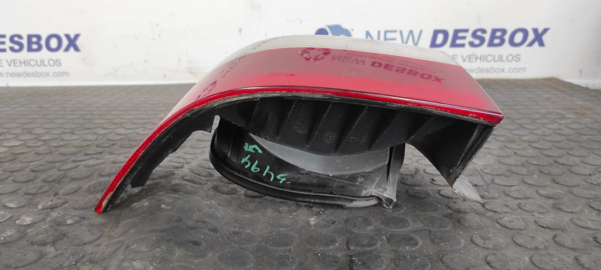 PILOTO TRASERO IZQUIERDO RENAULT LAGUNA II (BG0) - vista 7