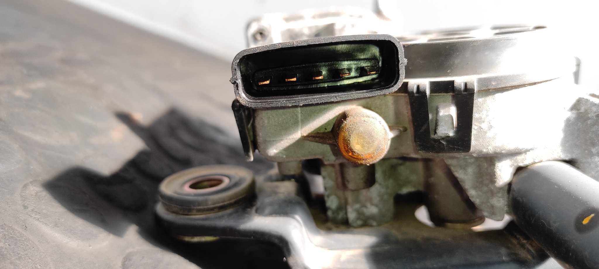 MOTOR LIMPIA DELANTERO KIA PICANTO - vista 4