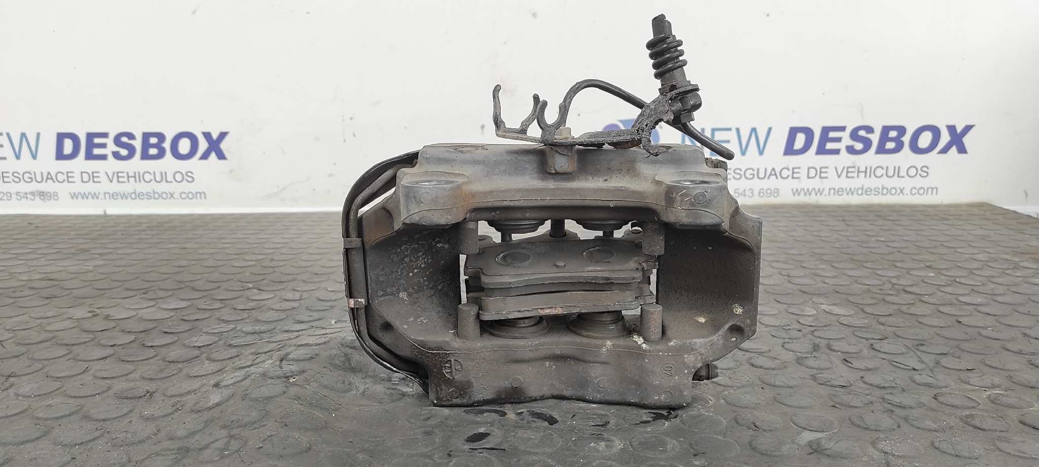 PINZA DE FRENO TRASERA DERECHA AUDI Q7 (4L) - vista 3