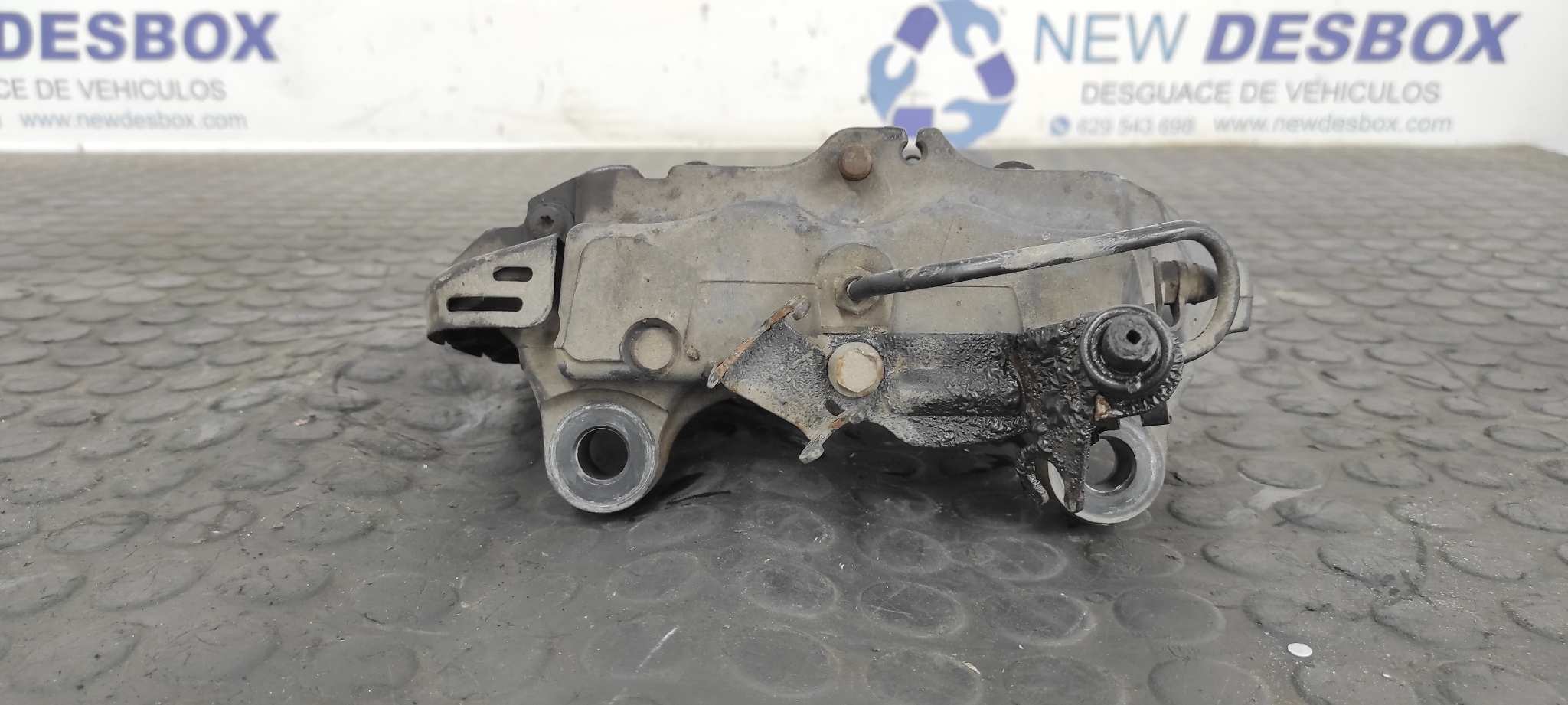 PINZA DE FRENO TRASERA DERECHA AUDI Q7 (4L) - vista 2