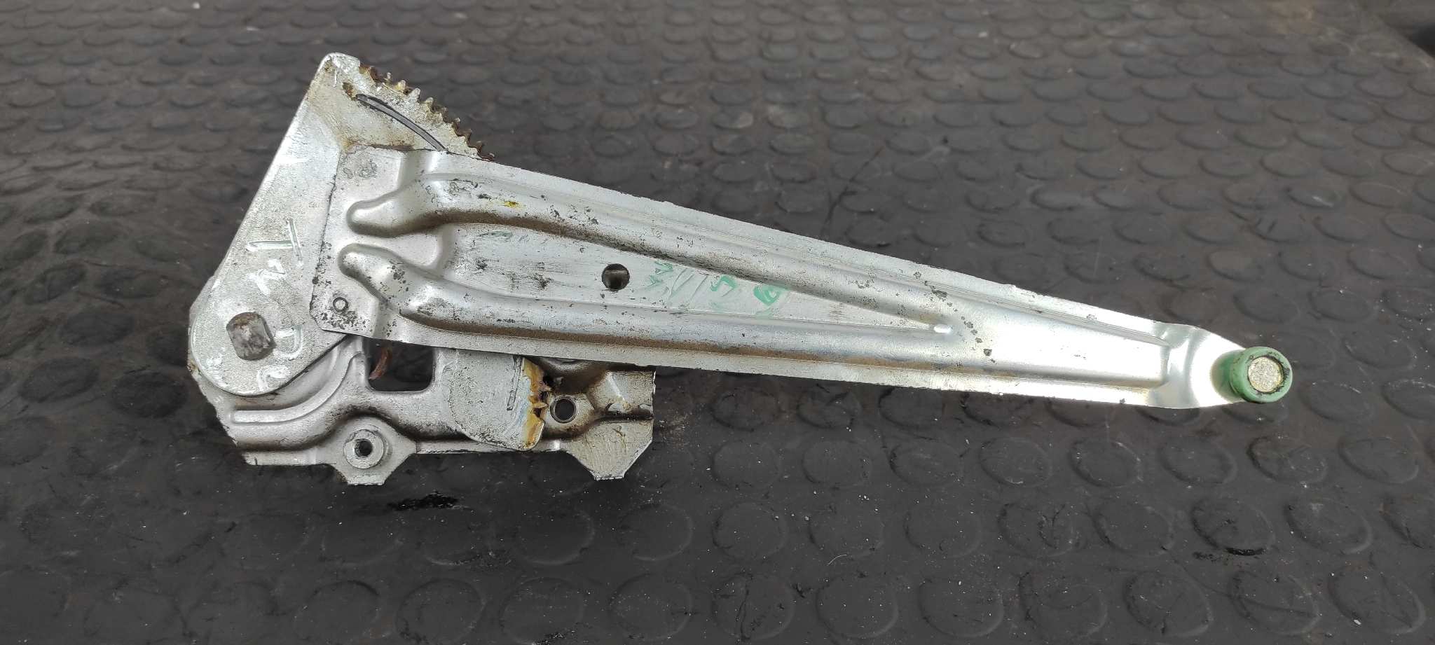 ELEVALUNAS TRASERO DERECHO TOYOTA RAV 4 (A2) - vista 2