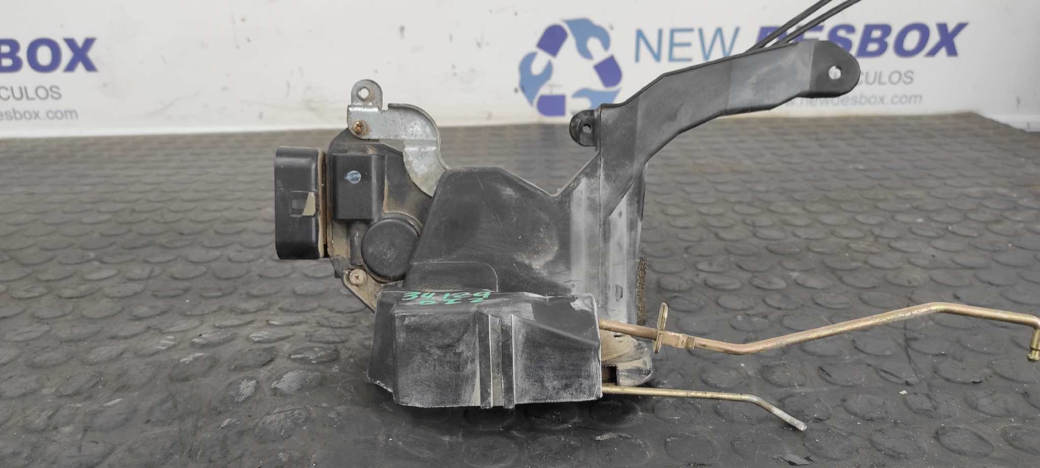 CERRADURA PUERTA DELANTERA IZQUIERDA TOYOTA RAV 4 (A2)