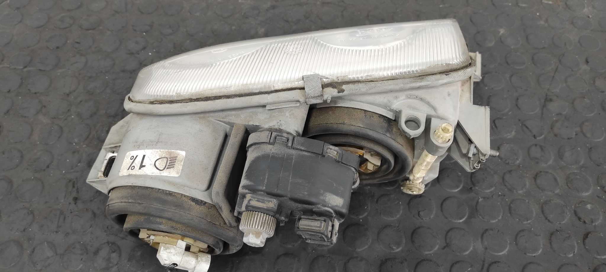 FARO IZQUIERDO ALFA ROMEO SPIDER (163) - vista 4