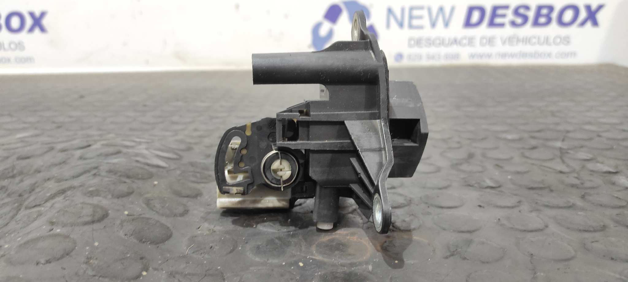 BOMBIN PORTON TRASERO RENAULT CLIO GRANDTOUR - vista 2