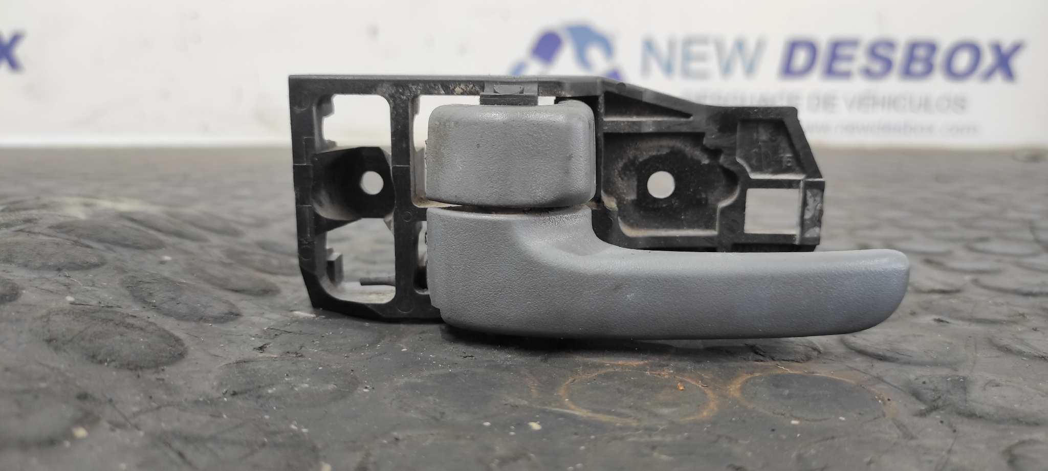 MANETA INTERIOR TRASERA IZQUIERDA TOYOTA RAV 4 (A2)