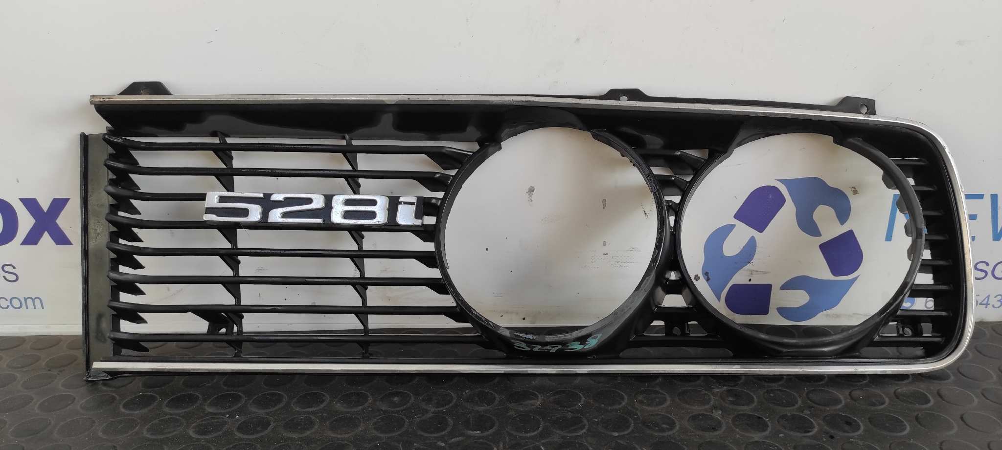 REJILLA DELANTERA BMW SERIE 5 (E12)