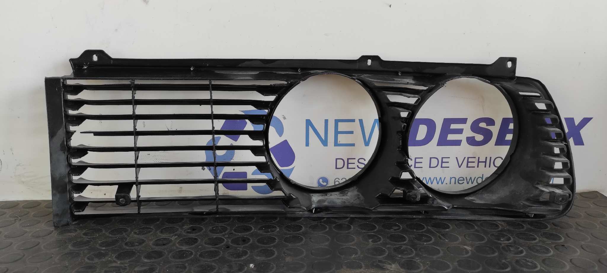 REJILLA DELANTERA BMW SERIE 5 (E12) - vista 8