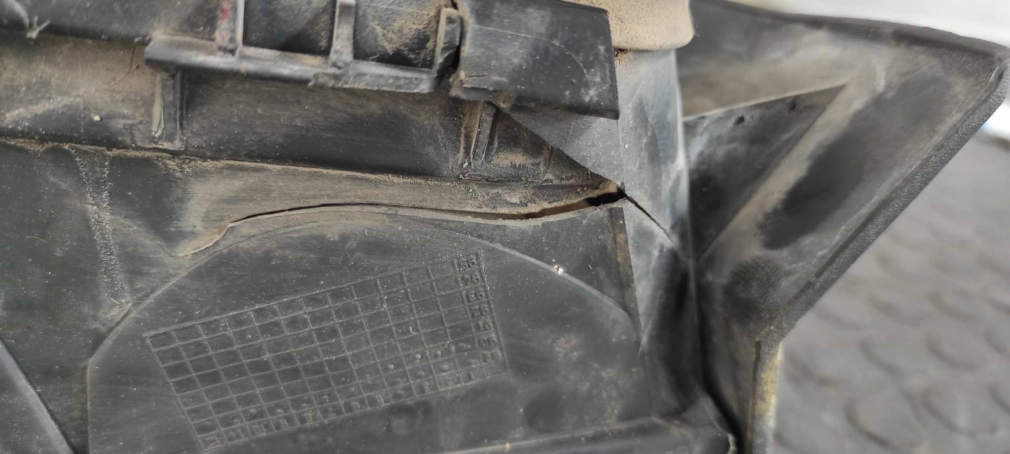 PILOTO TRASERO DERECHO RENAULT CLIO I FASE I+II (B/C57) - vista 3