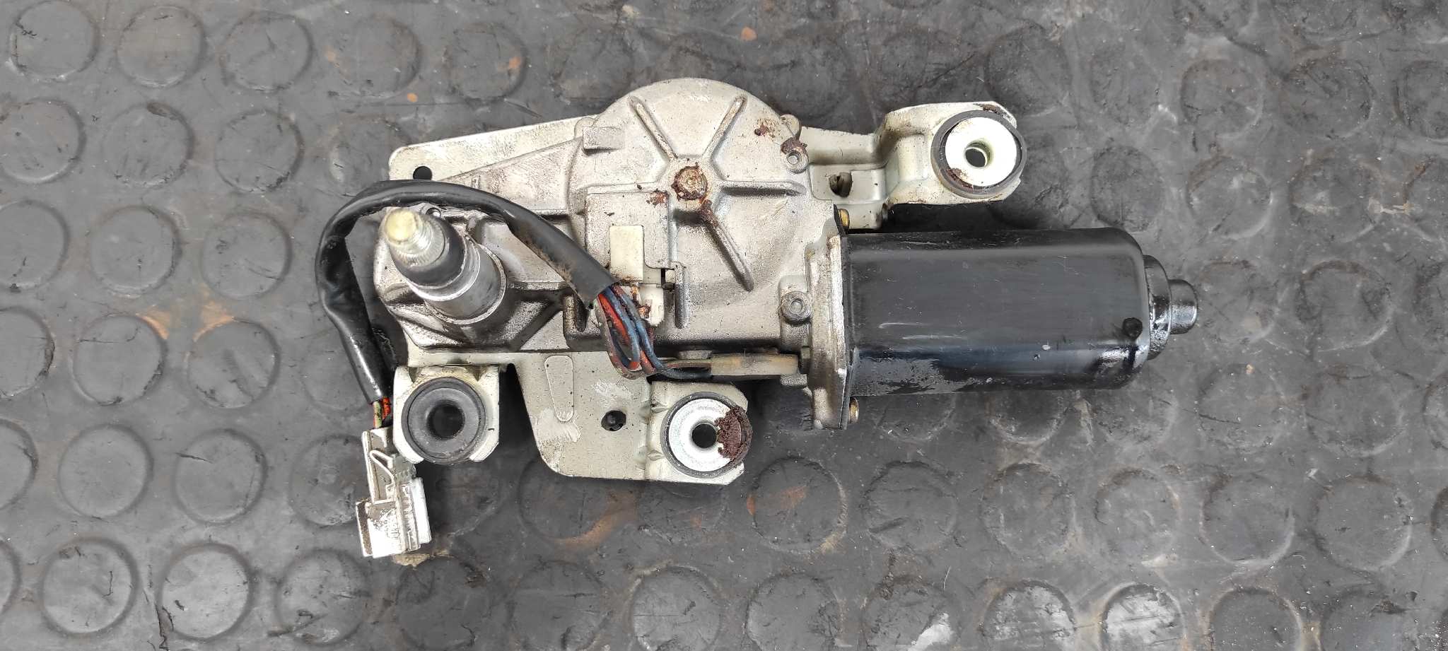 MOTOR LIMPIA TRASERO NISSAN VANETTE CARGO