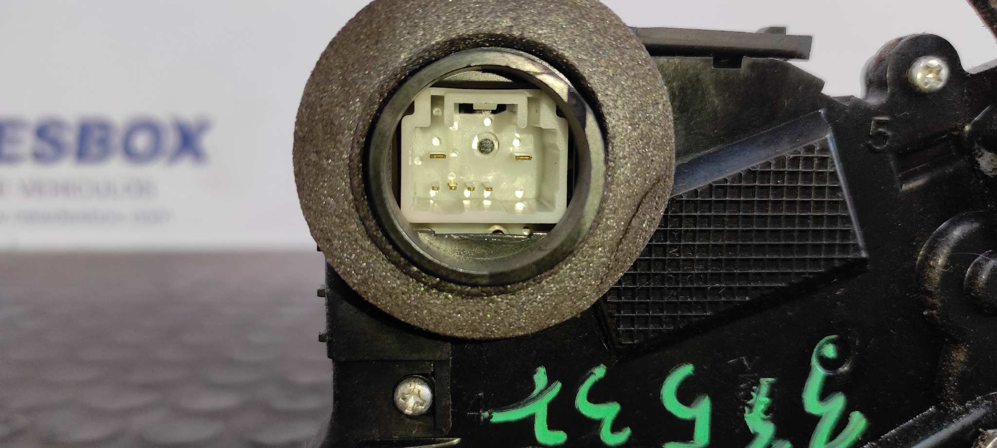 CERRADURA PUERTA DELANTERA IZQUIERDA TOYOTA YARIS (KSP9/SCP9/NLP9) - vista 4