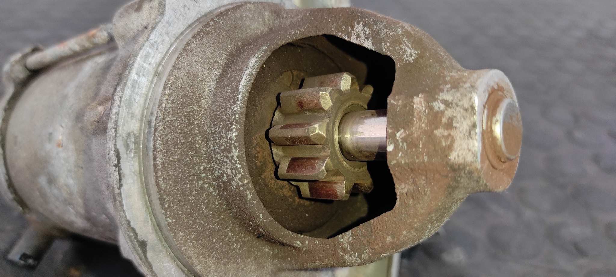 MOTOR ARRANQUE TOYOTA YARIS (KSP9/SCP9/NLP9) - vista 2