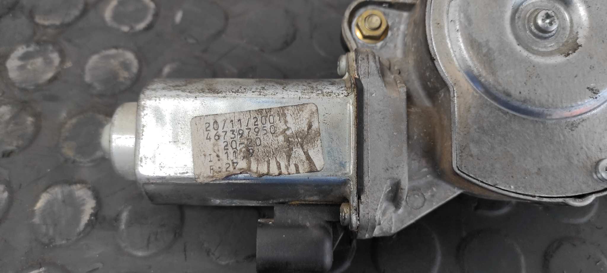 ELEVALUNAS TRASERO DERECHO ALFA ROMEO 147 (190) - vista 5