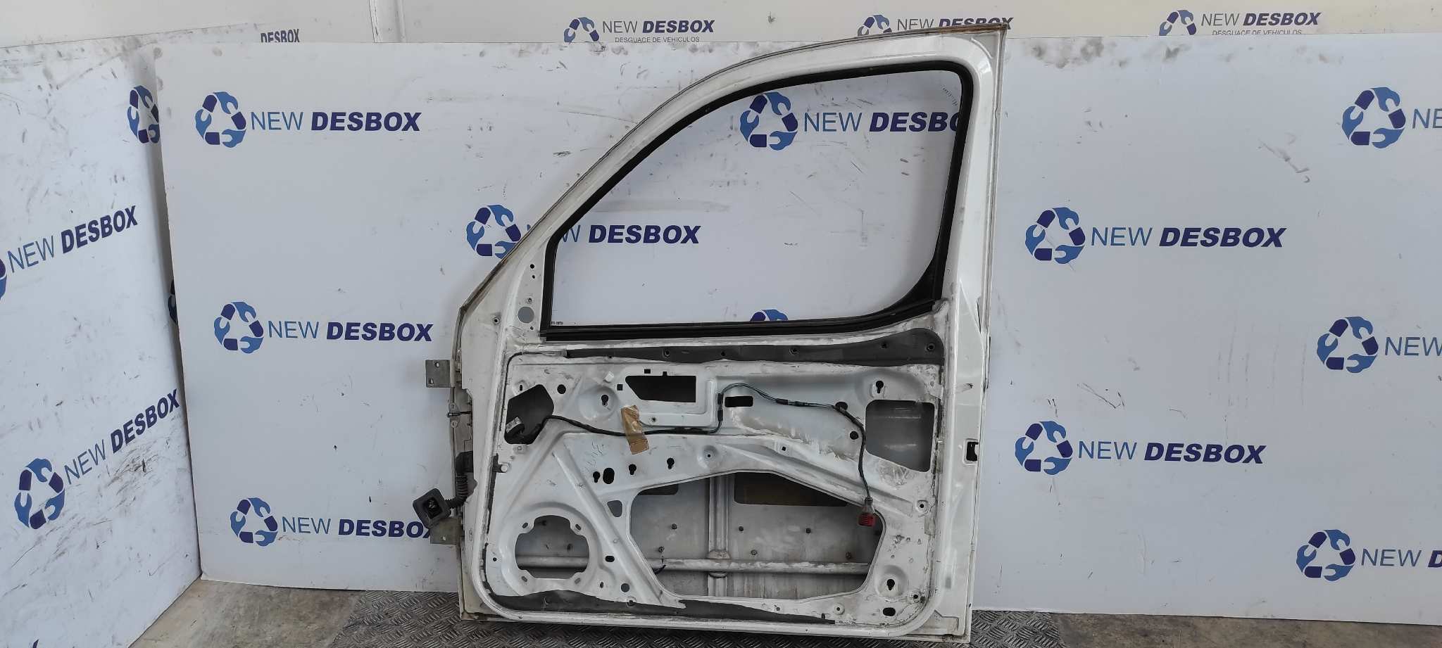 PUERTA DELANTERA DERECHA CITROEN BERLINGO - vista 6