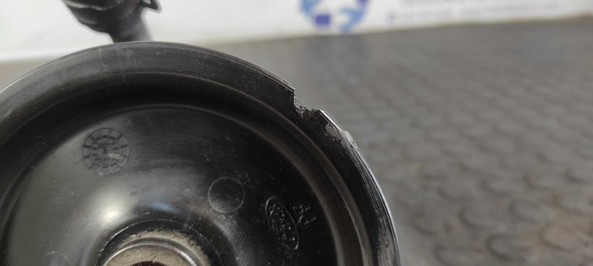 BOMBA DIRECCION FORD TRANSIT CAJA ABIERTA '06 - vista 4