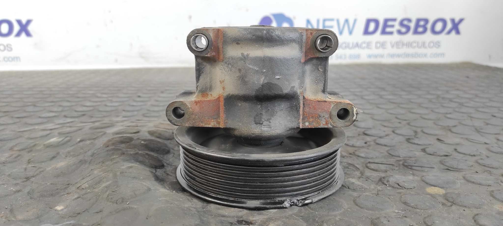 BOMBA DIRECCION FORD TRANSIT CAJA ABIERTA '06 - vista 3