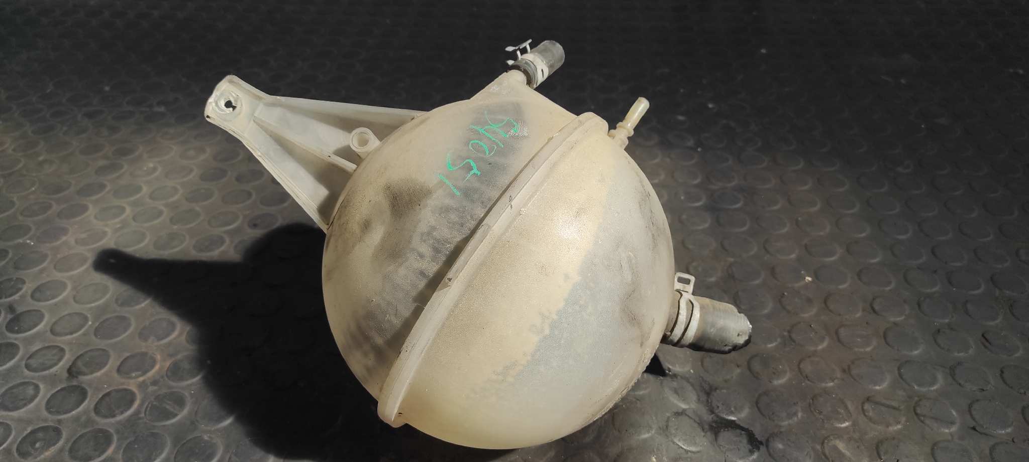 DEPOSITO EXPANSION FORD TRANSIT CAJA ABIERTA '06 - vista 4