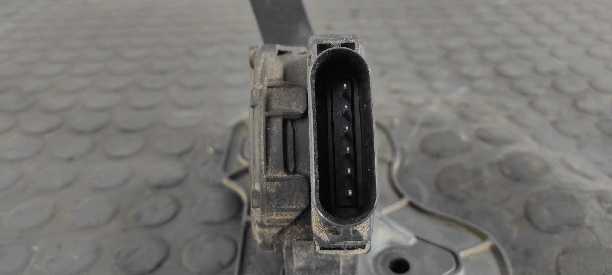 POTENCIOMETRO PEDAL FORD TRANSIT CAJA ABIERTA '06 - vista 7