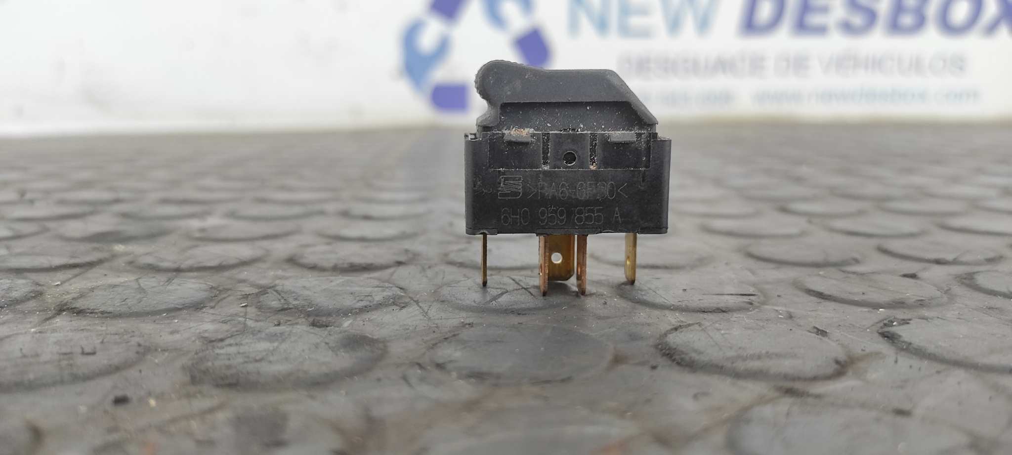 MANDO ELEVALUNAS DELANTERO IZQUIERDO SEAT IBIZA (6K1) - vista 4