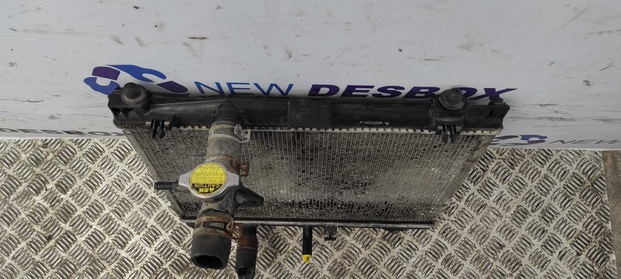 RADIADOR AGUA TOYOTA YARIS (KSP9/SCP9/NLP9) - vista 5