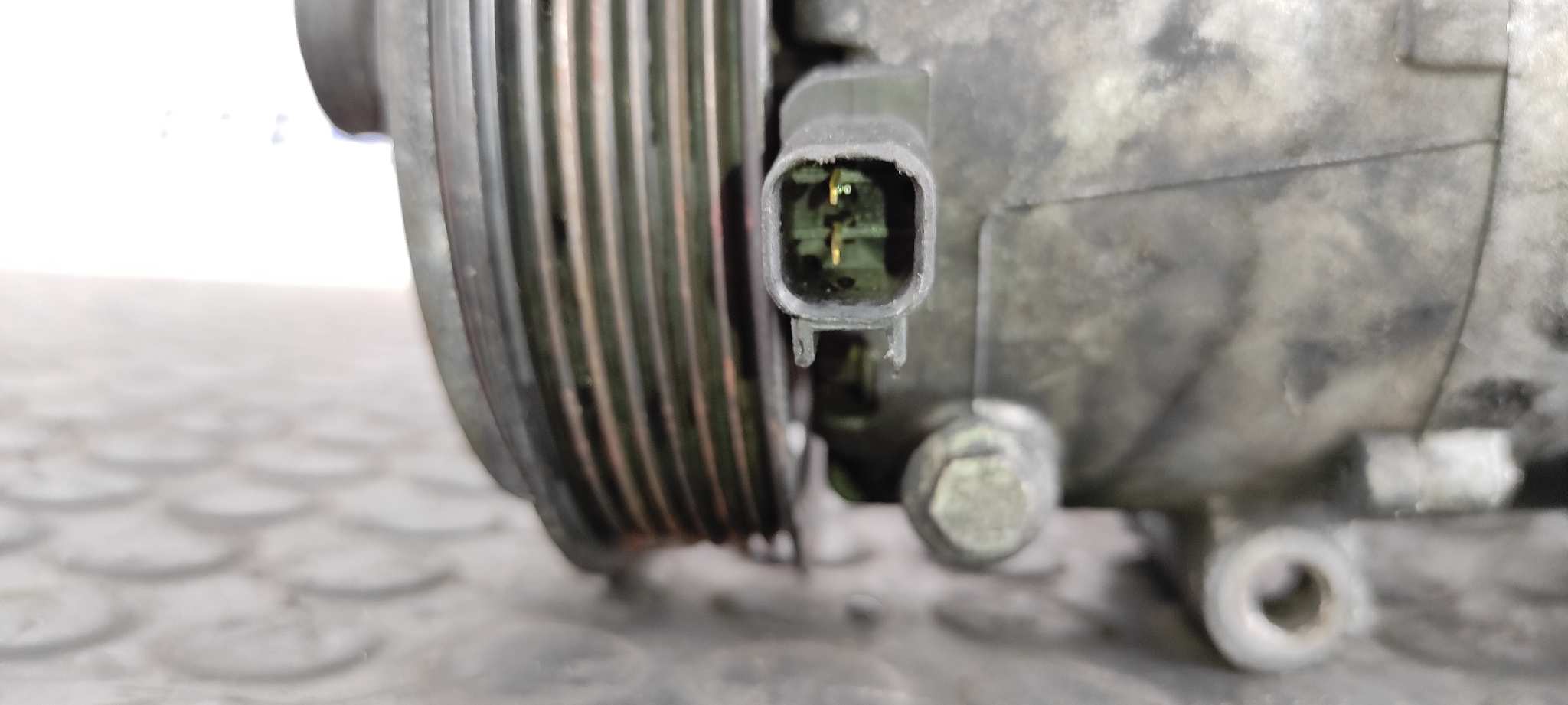 COMPRESOR AIRE ACONDICIONADO FORD TRANSIT CAJA ABIERTA '06 - vista 4