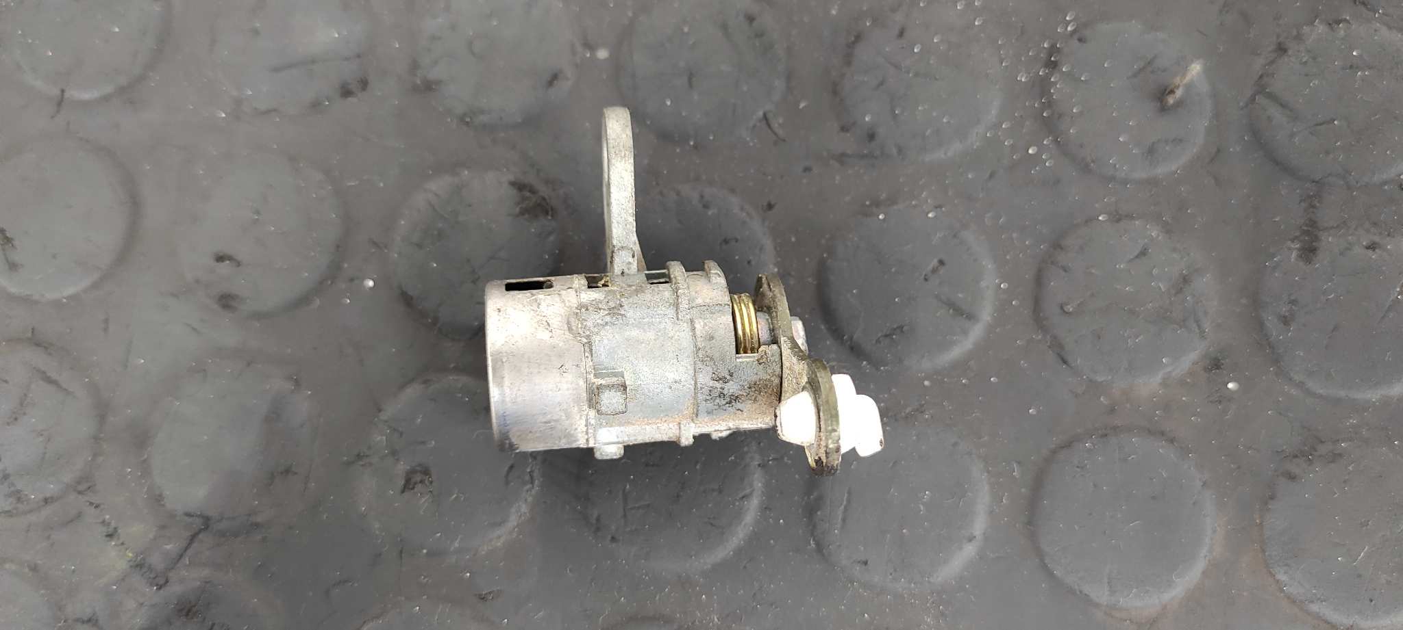 JUEGO BOMBINES CHEVROLET KALOS - vista 2