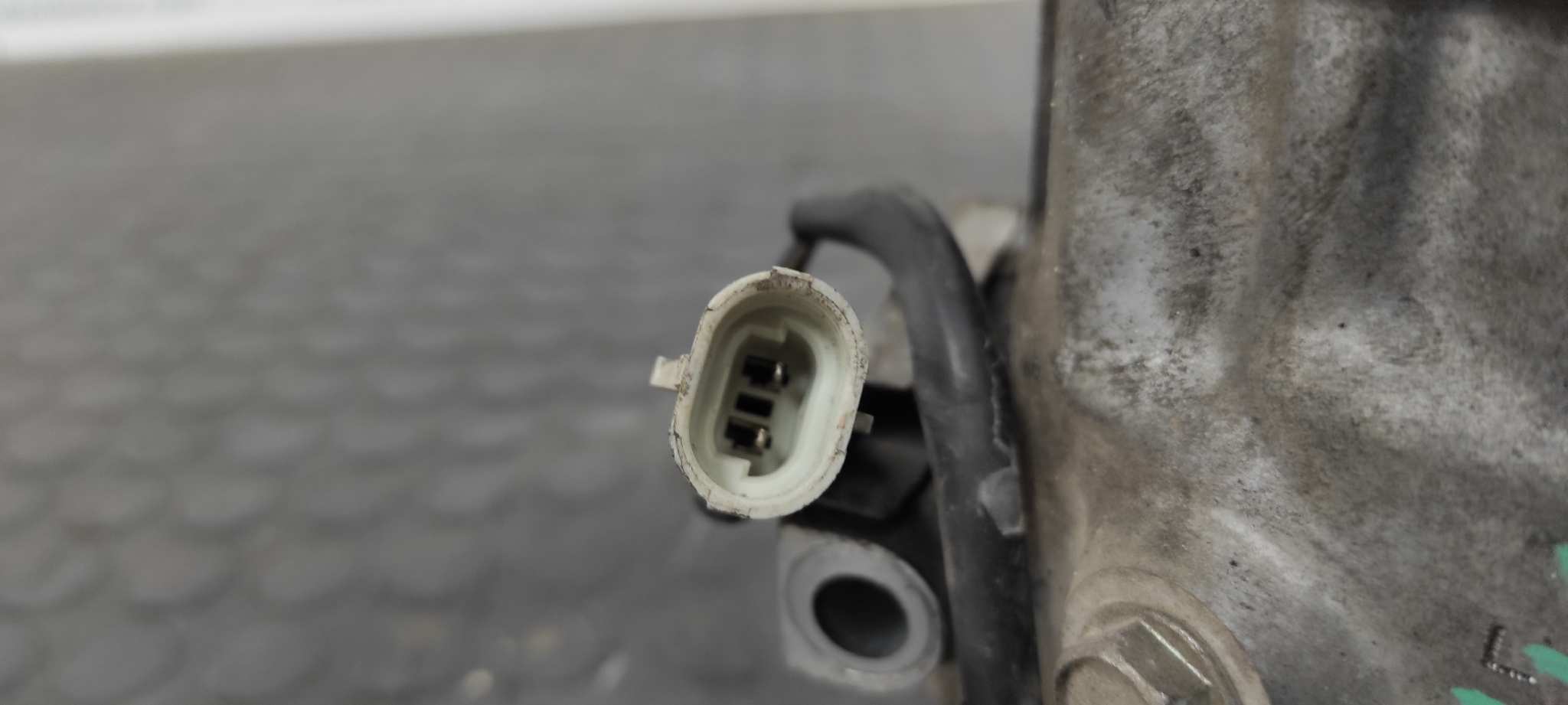 COMPRESOR AIRE ACONDICIONADO OPEL MERIVA - vista 4