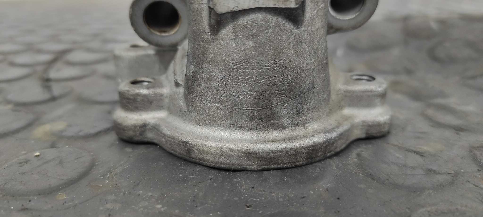 VALVULA EGR OPEL MERIVA - vista 2