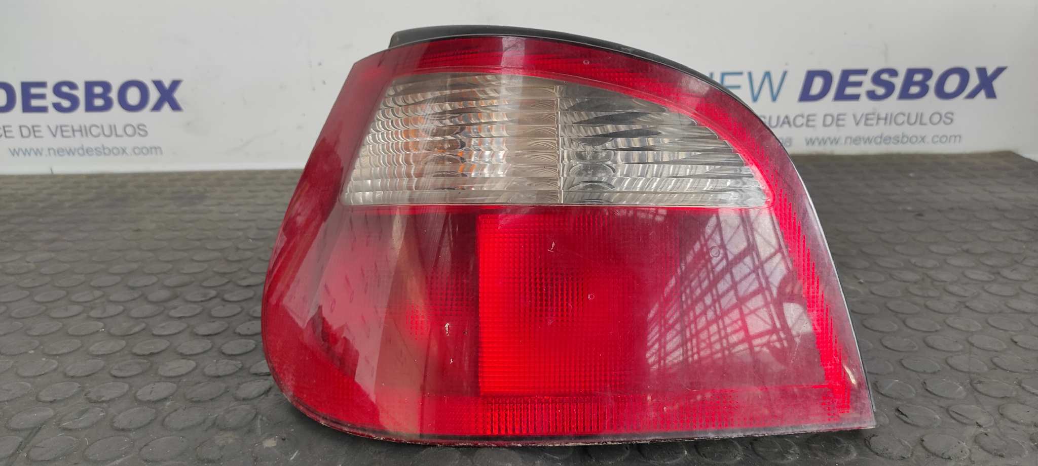 PILOTO TRASERO IZQUIERDO RENAULT MEGANE I FASE 2 GANDTOUR (KA..)