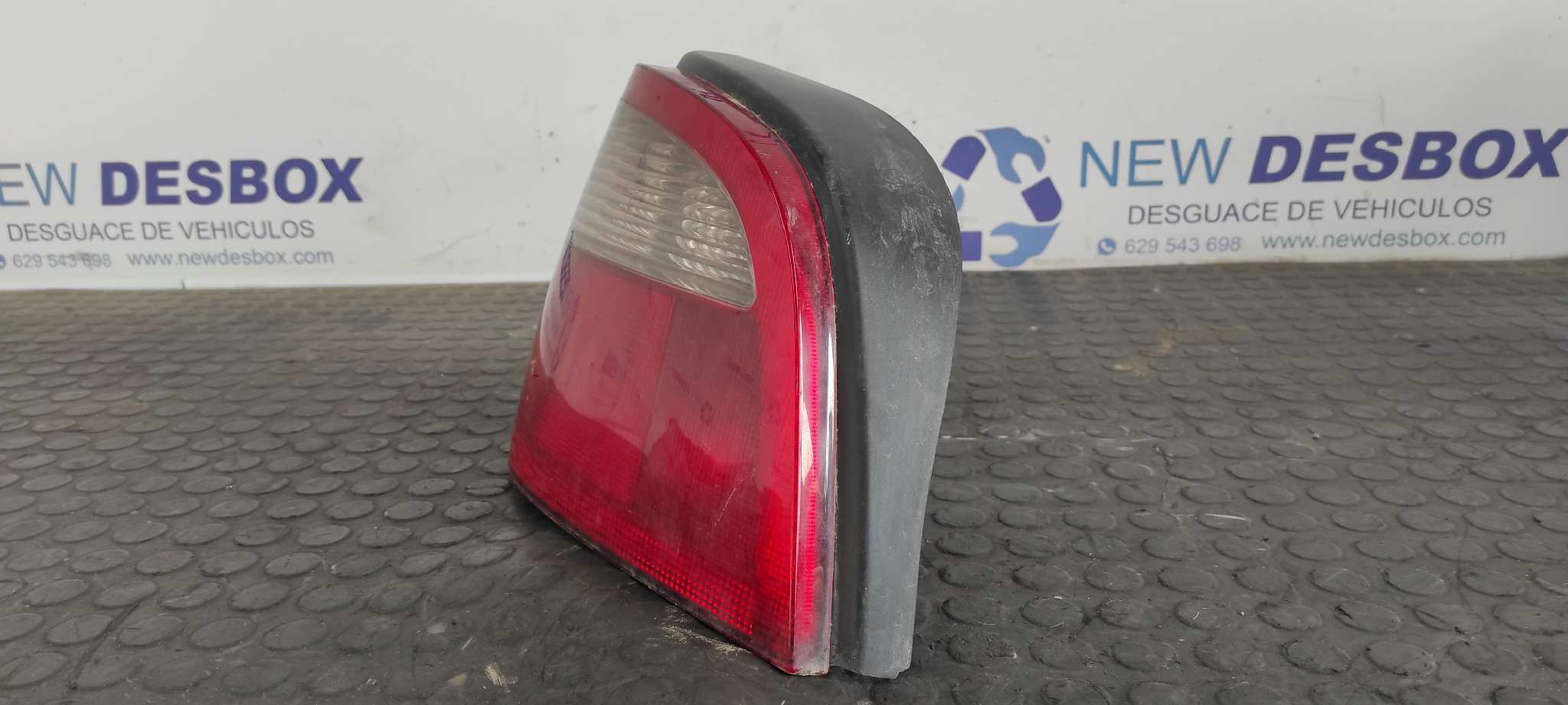 PILOTO TRASERO IZQUIERDO RENAULT MEGANE I FASE 2 GANDTOUR (KA..) - vista 5