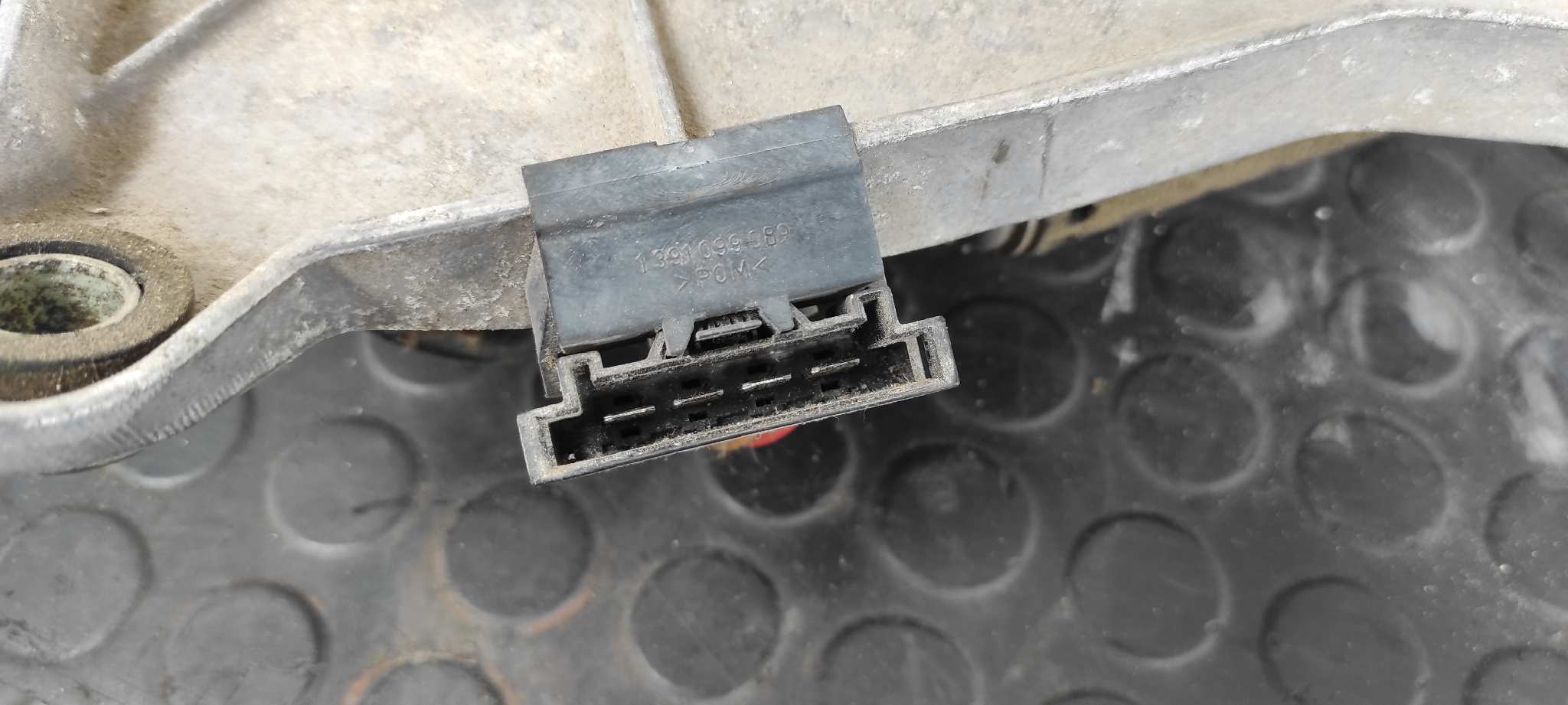 MOTOR LIMPIA DELANTERO MERCEDES-BENZ CLASE S (W220) BERLINA - vista 5