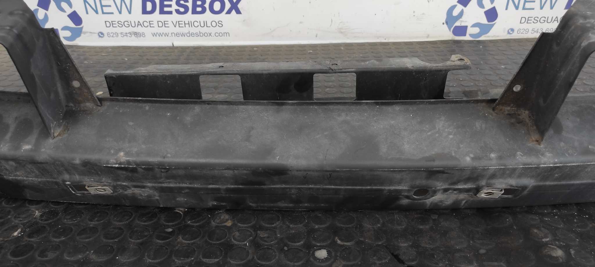 REFUERZO PARAGOLPES DELANTERO FORD TRANSIT CAJA ABIERTA '06 - vista 2