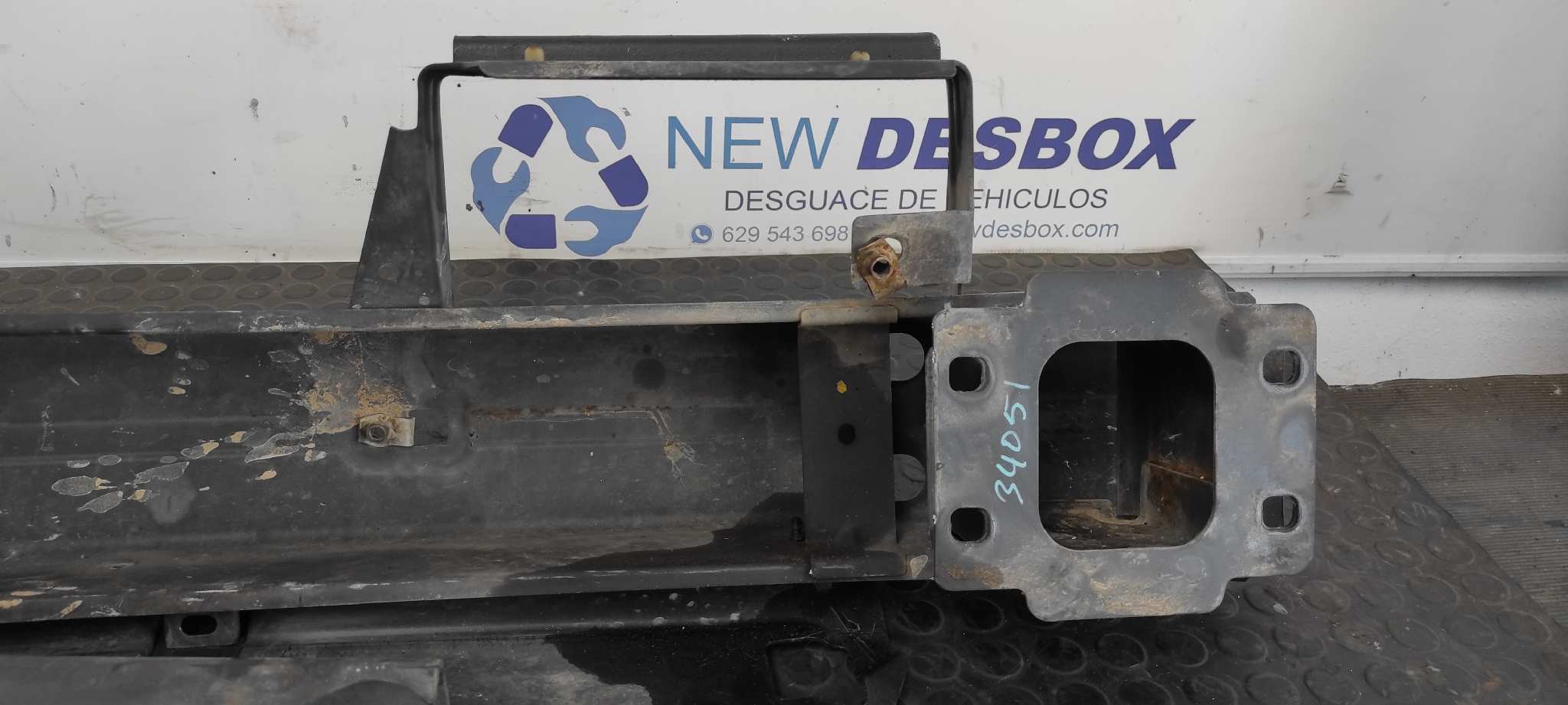 REFUERZO PARAGOLPES DELANTERO FORD TRANSIT CAJA ABIERTA '06 - vista 8