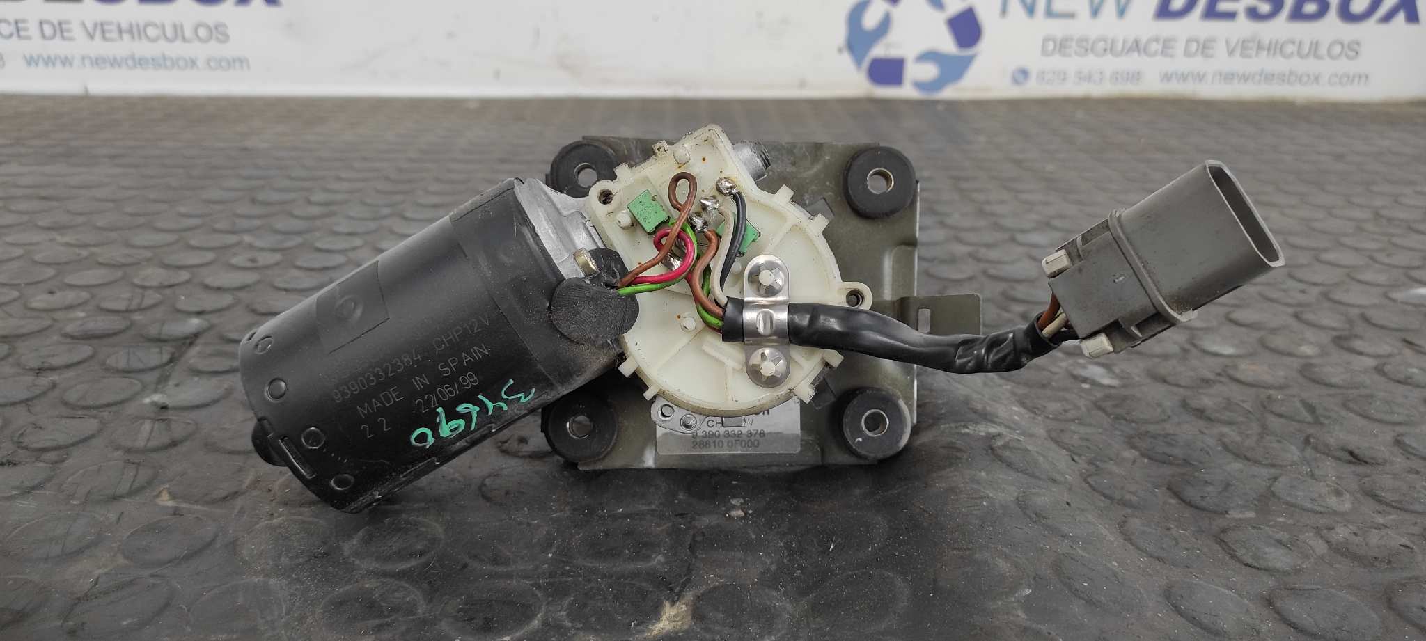 MOTOR LIMPIA DELANTERO NISSAN TERRANO/TERRANO.II (R20)