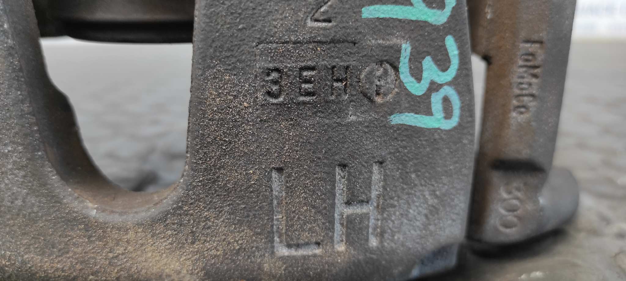 PINZA DE FRENO DELANTERA IZQUIERDA FORD GRAND C-MAX - vista 4