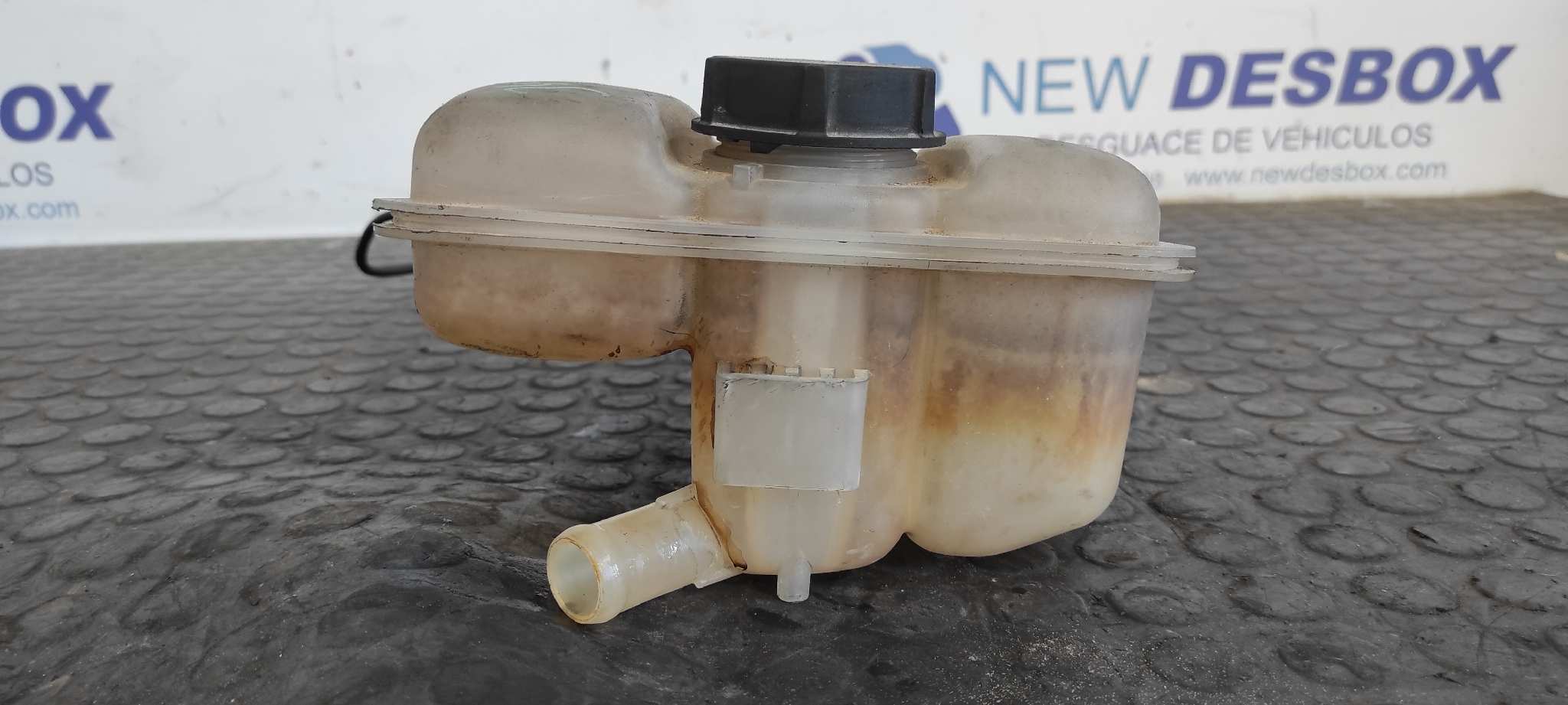DEPOSITO EXPANSION FORD GRAND C-MAX - vista 3