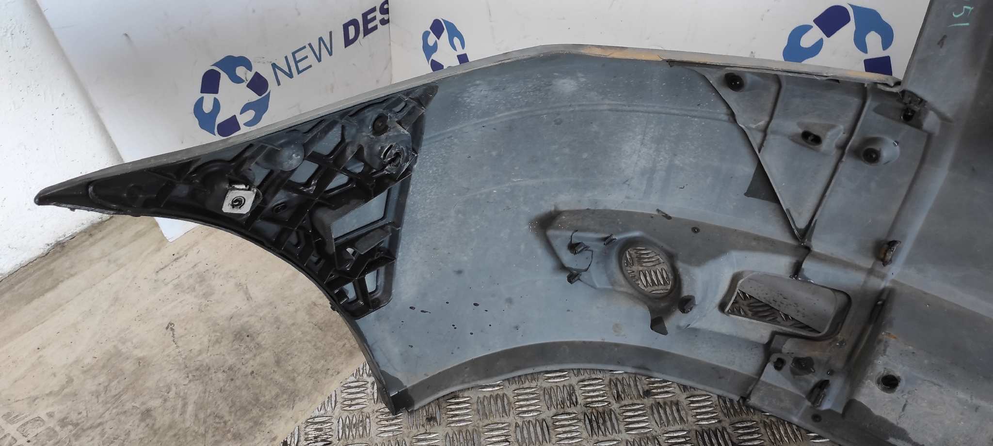 PARAGOLPES DELANTERO FORD TRANSIT CAJA ABIERTA '06 - vista 4