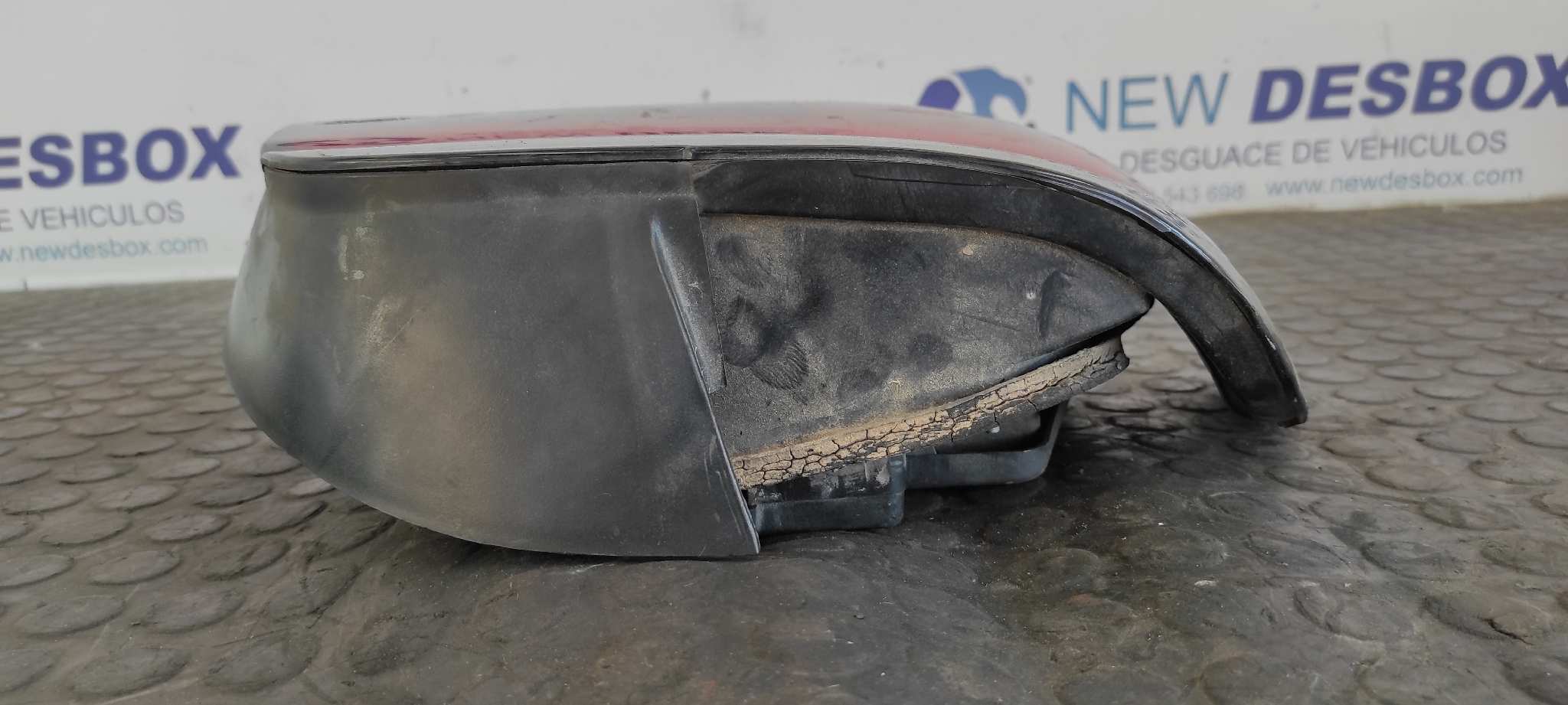 PILOTO TRASERO IZQUIERDO BMW SERIE 5 BERLINA (E39) - vista 4