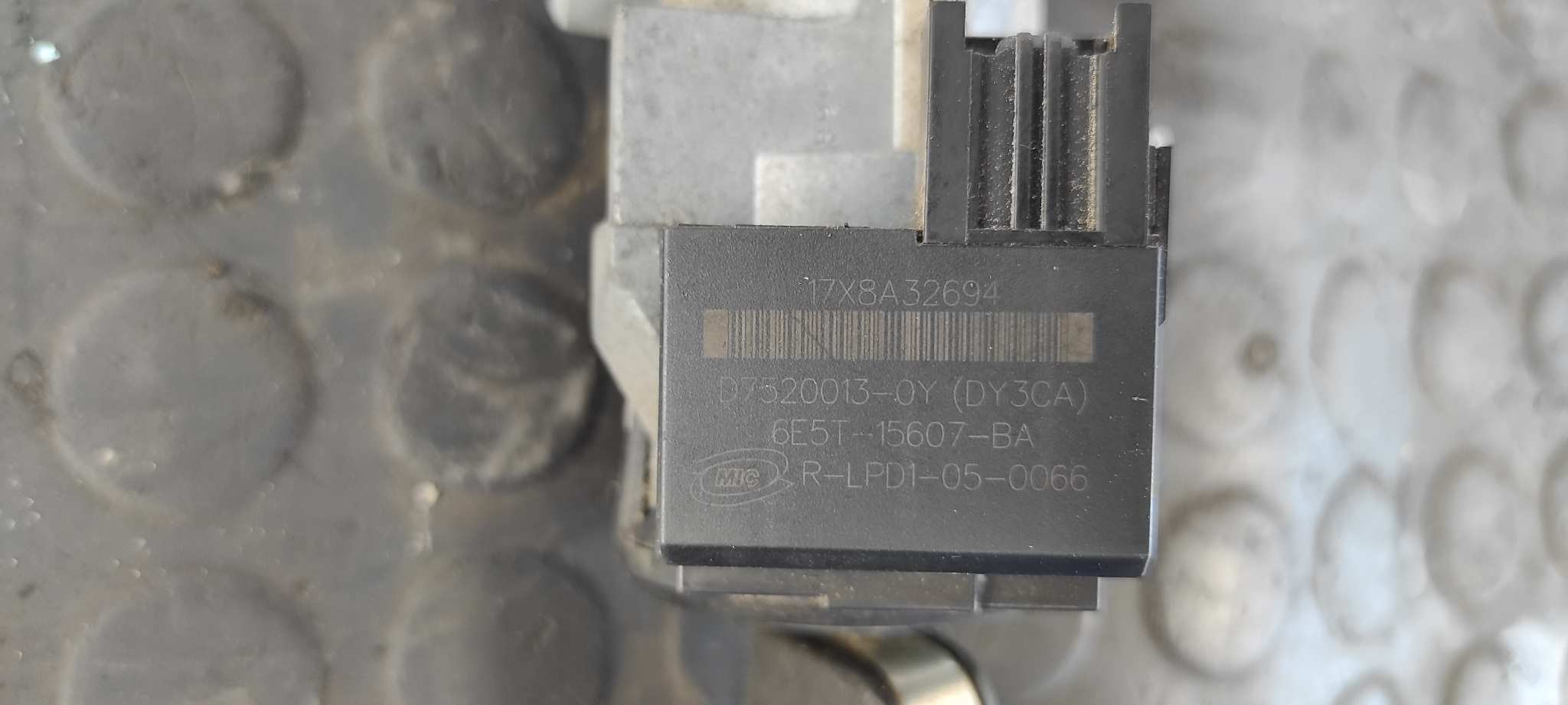 CONMUTADOR DE ARRANQUE FORD S-MAX (CA1) - vista 3