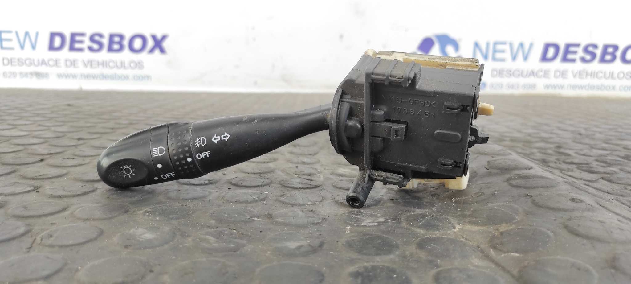 MANDO LUCES TOYOTA RAV 4 (A2)