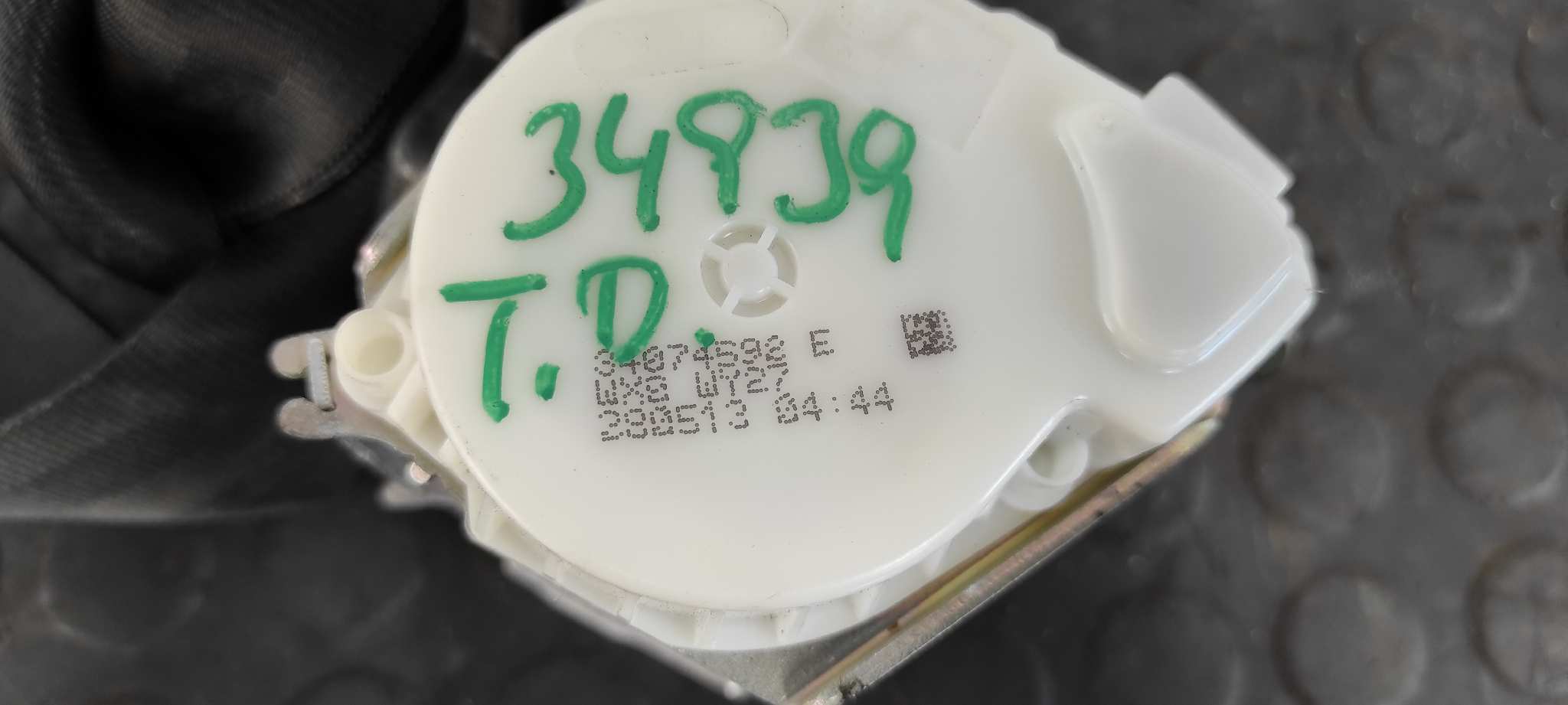 CINTURON TRASERO DERECHO FORD GRAND C-MAX - vista 2