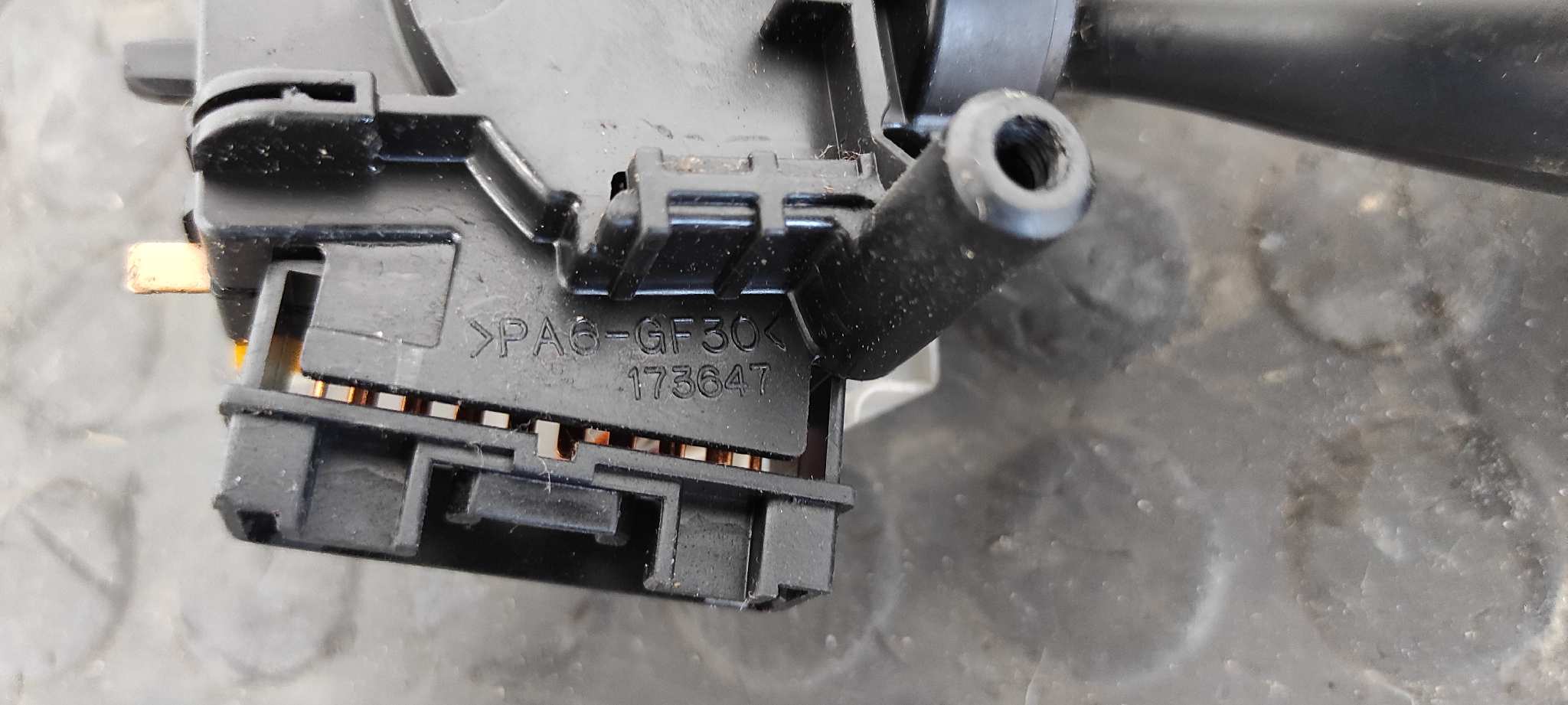 MANDO LIMPIA TOYOTA RAV 4 (A2) - vista 3