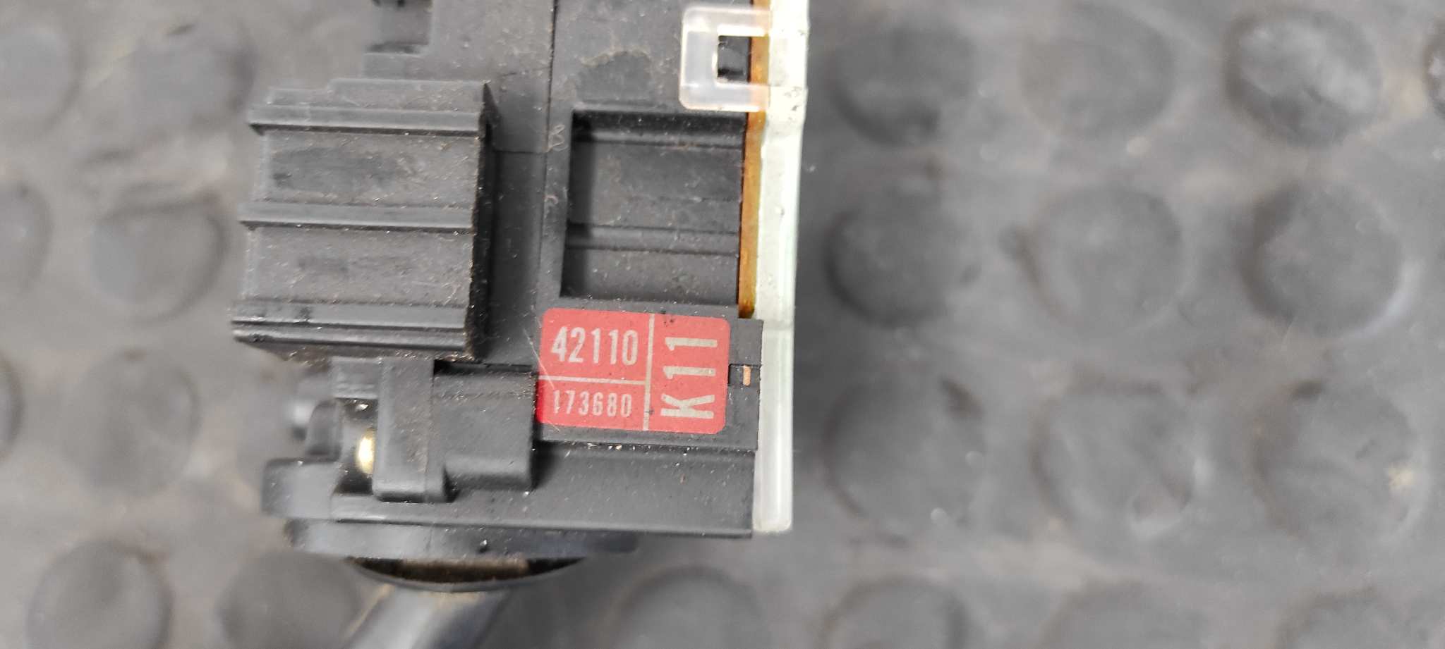 MANDO LIMPIA TOYOTA RAV 4 (A2) - vista 4