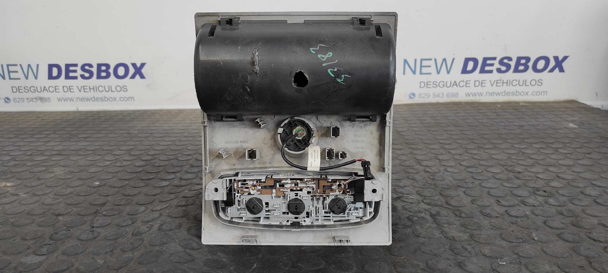 LUZ INTERIOR FORD S-MAX (CA1) - vista 3