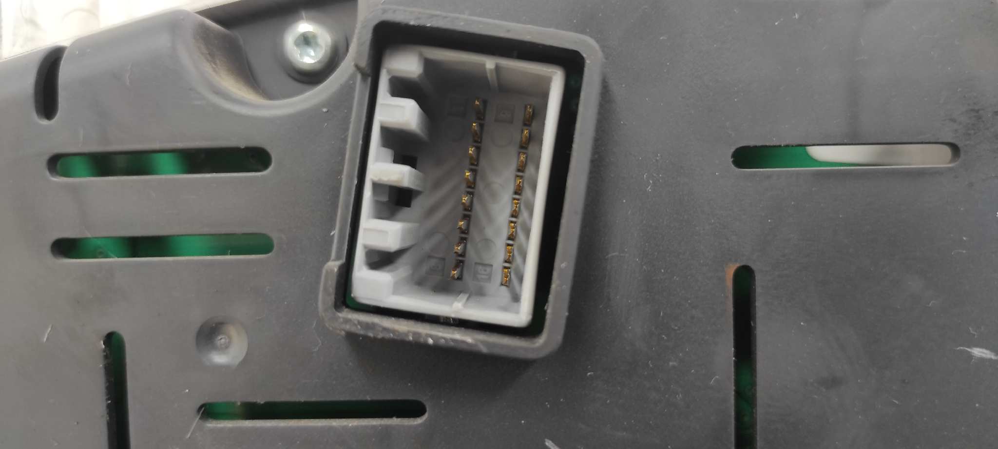 CUADRO INSTRUMENTOS KIA SOUL - vista 3