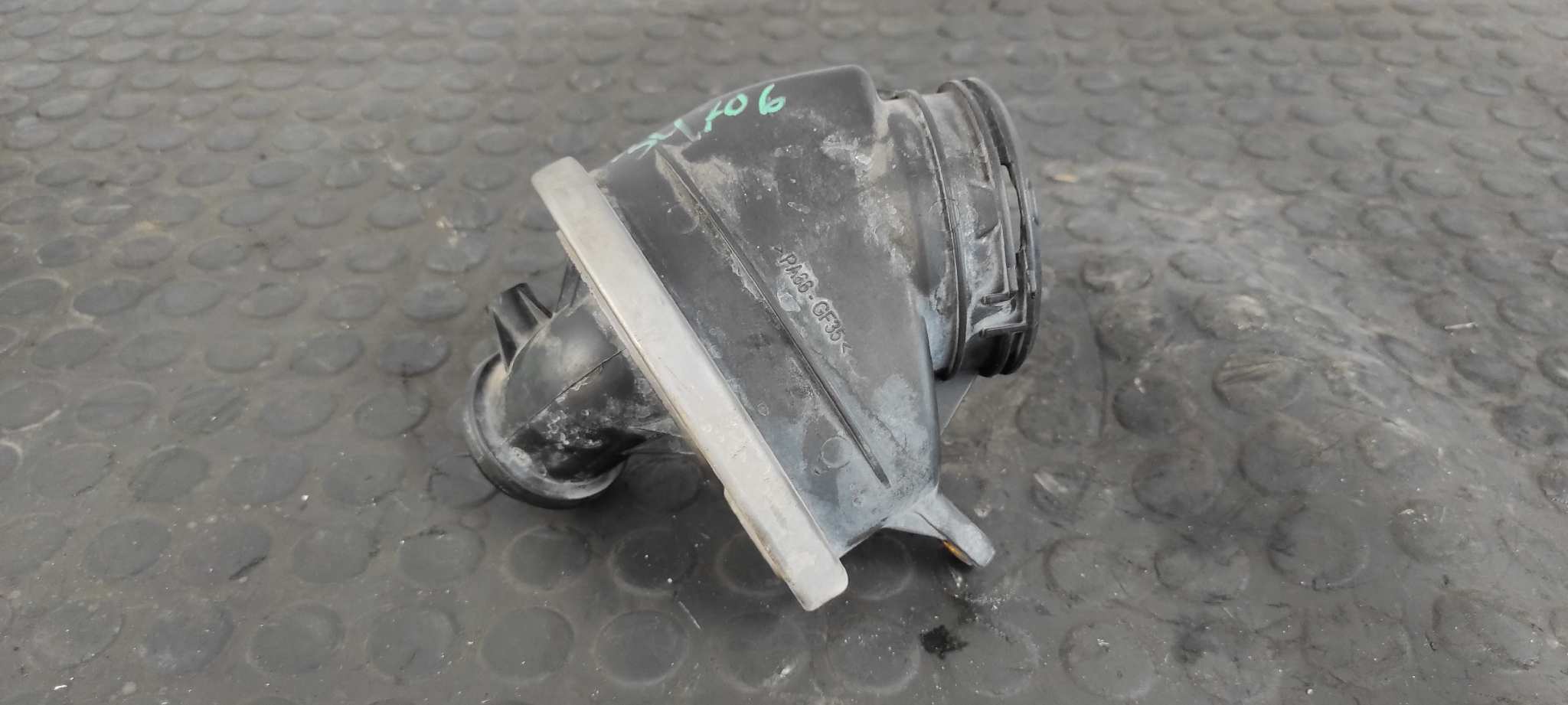 TUBO PRESION TURBOCOMPRESOR MERCEDES-BENZ CLASE C (W204) BERLINA - vista 5